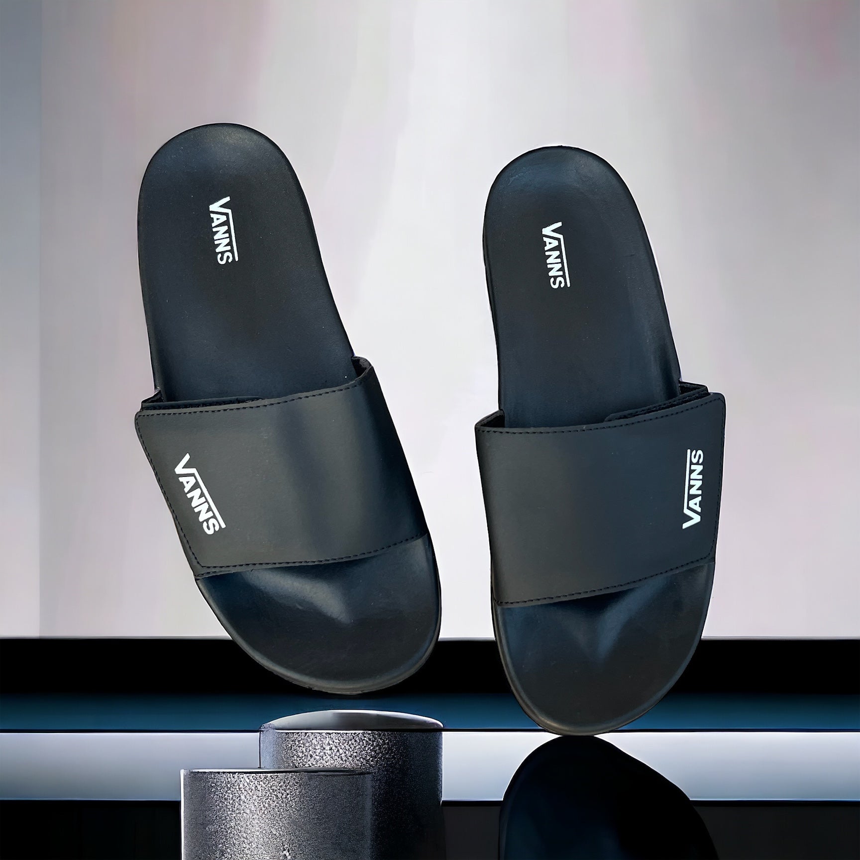 VANS BLACK SLIDES VN-55