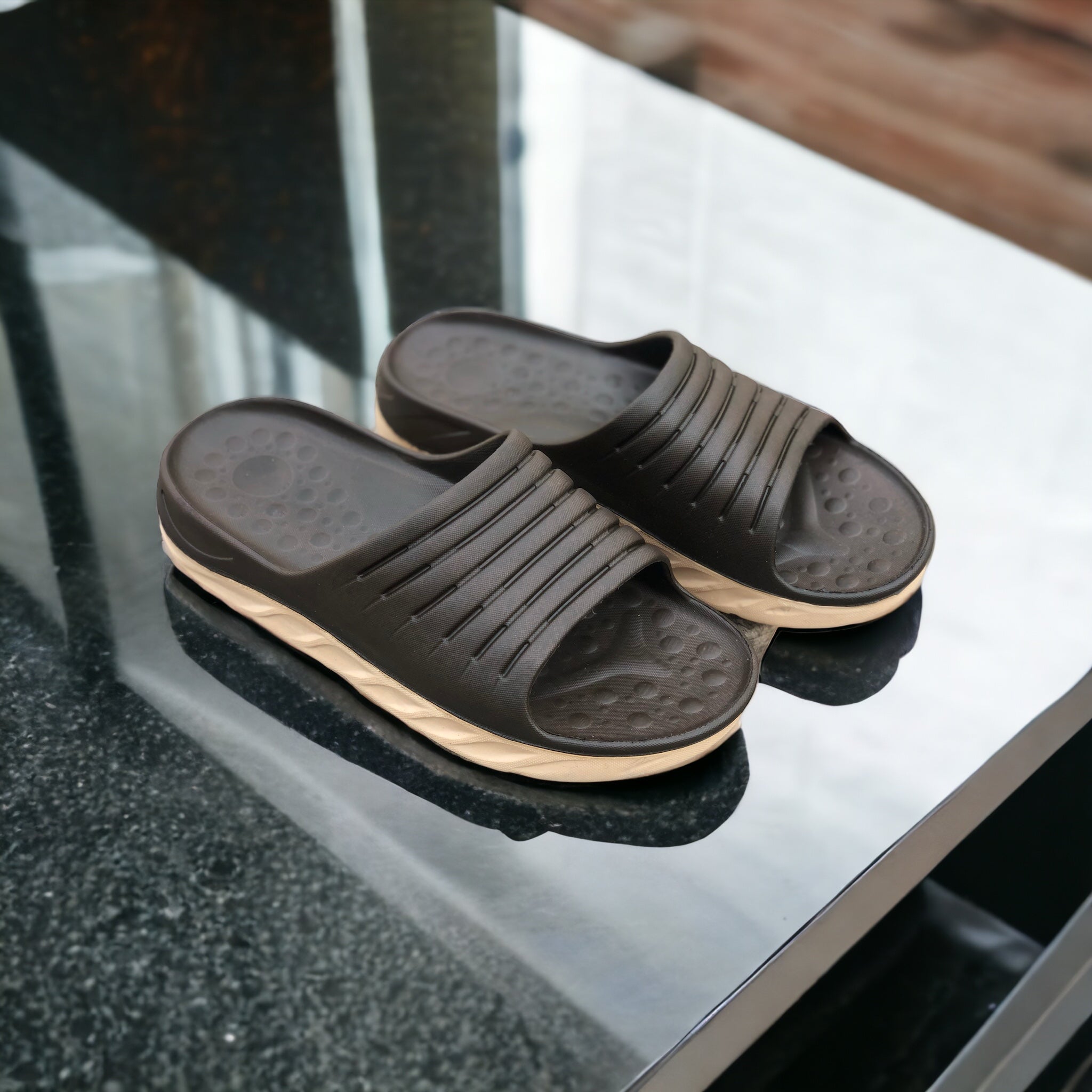 New Brown Pearl Pool Medicated Slipper Slipper