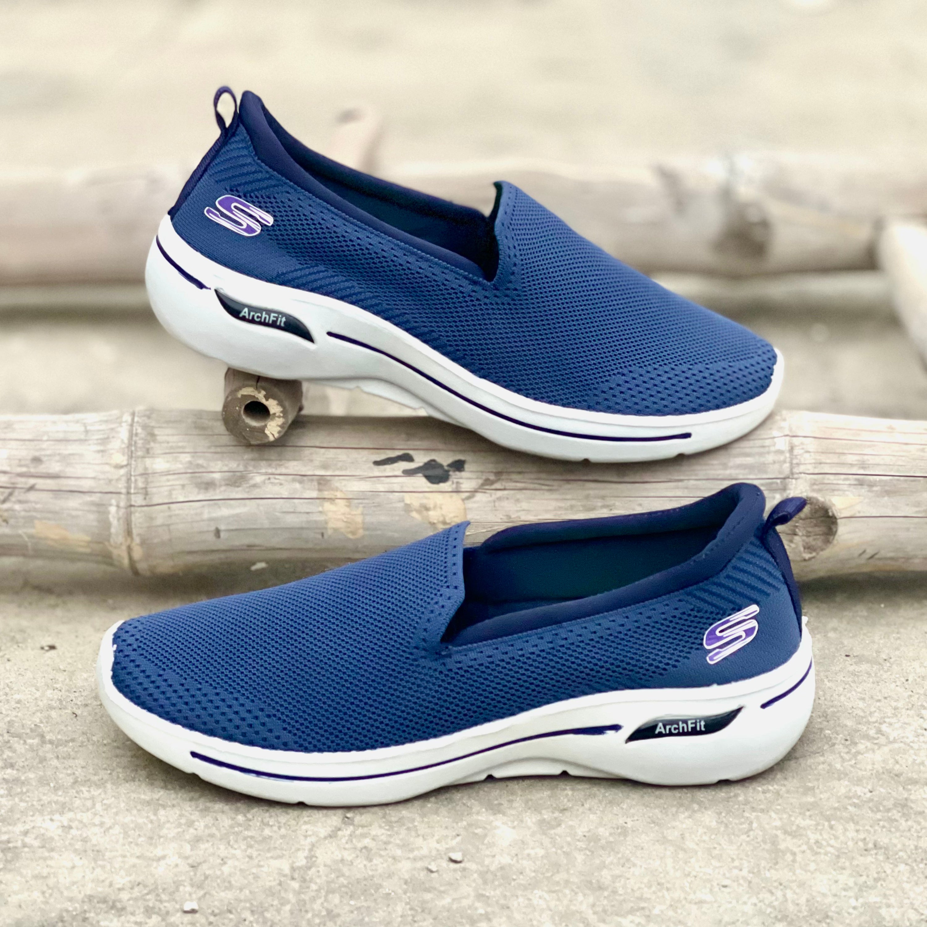 Ultimate Ultra - Blue skhr - Shoes UU-9080