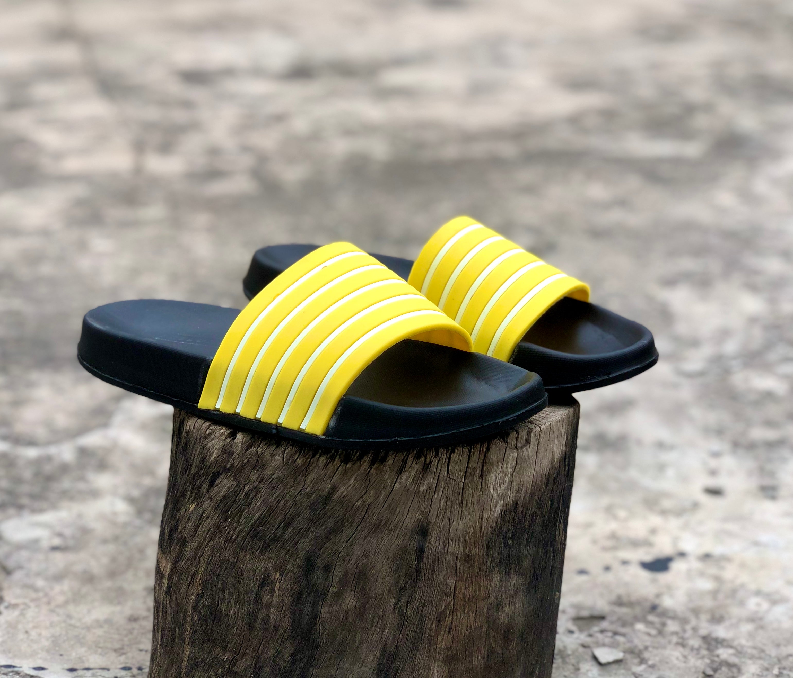 Ladies Yellow Rays - Line Slippers