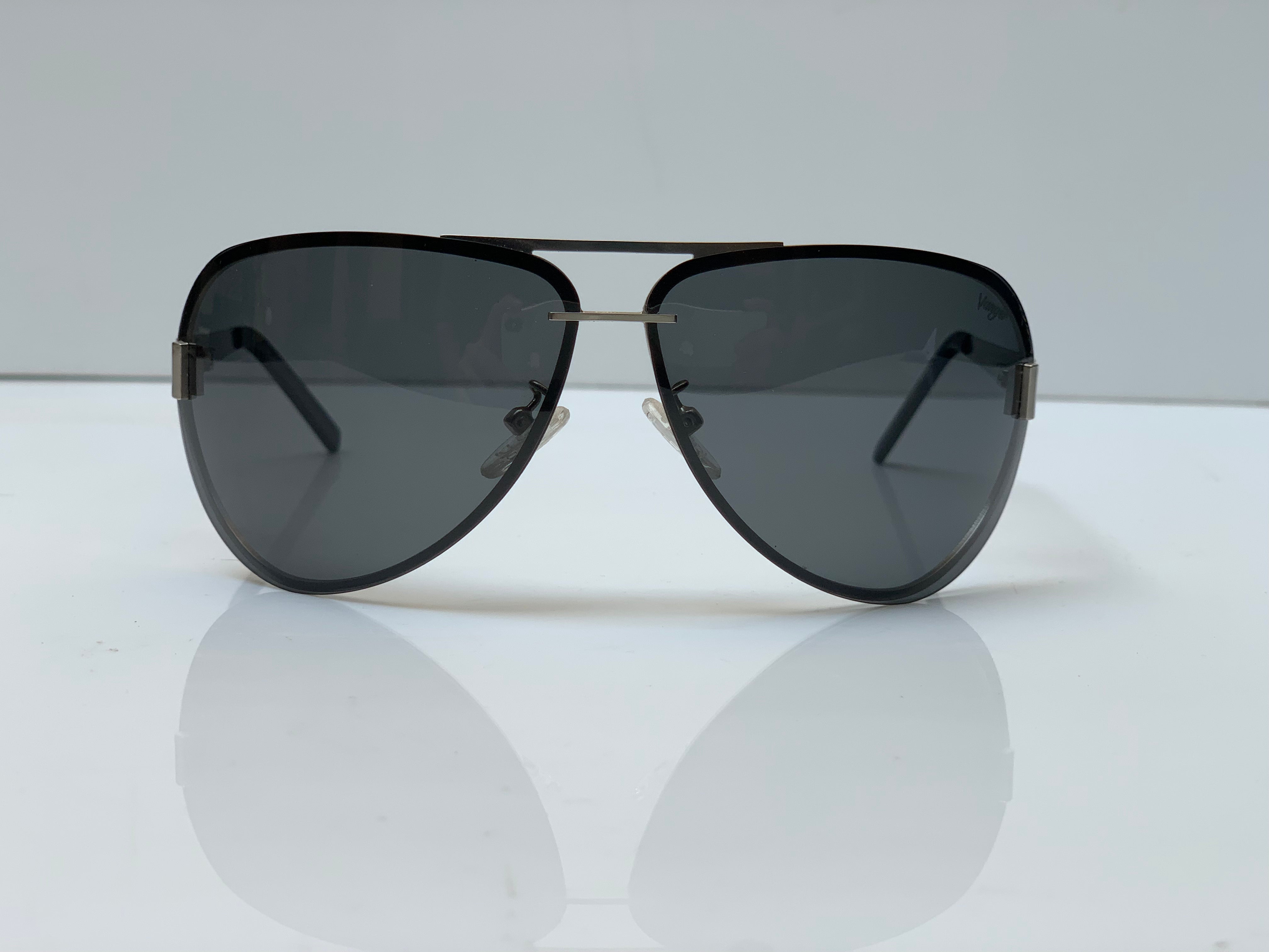 New 3D Curve - Shape Black Smoky - Glasses  ( B-900 )