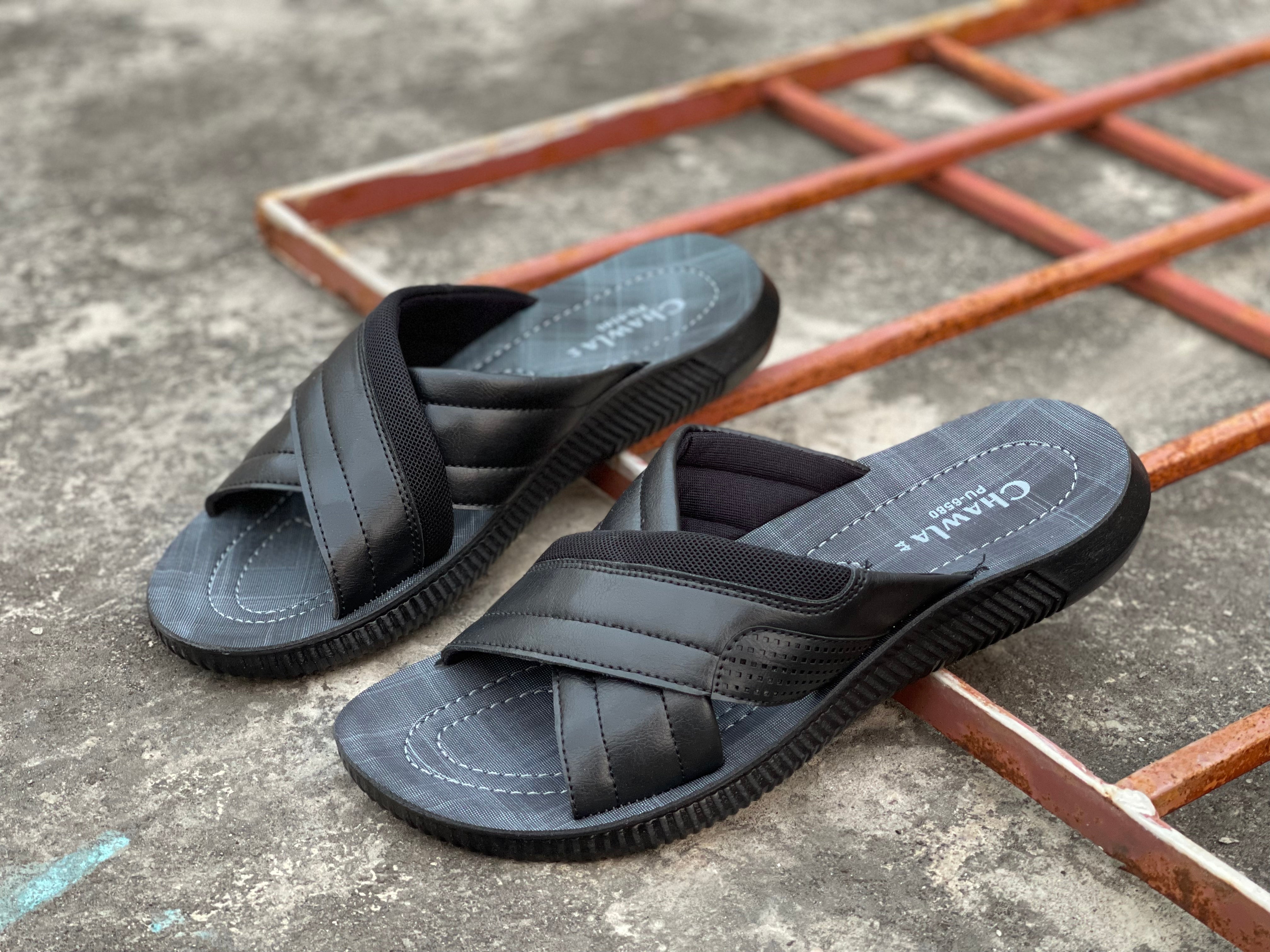 Grey Black - Cross Runs - Softy - Chappal RN-165