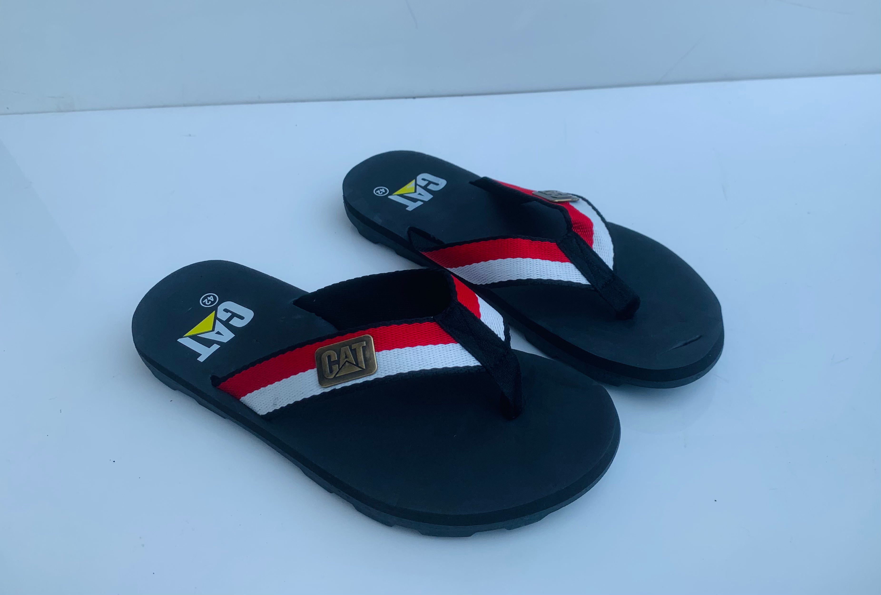 Black-Red C-A-T Flip-Flop