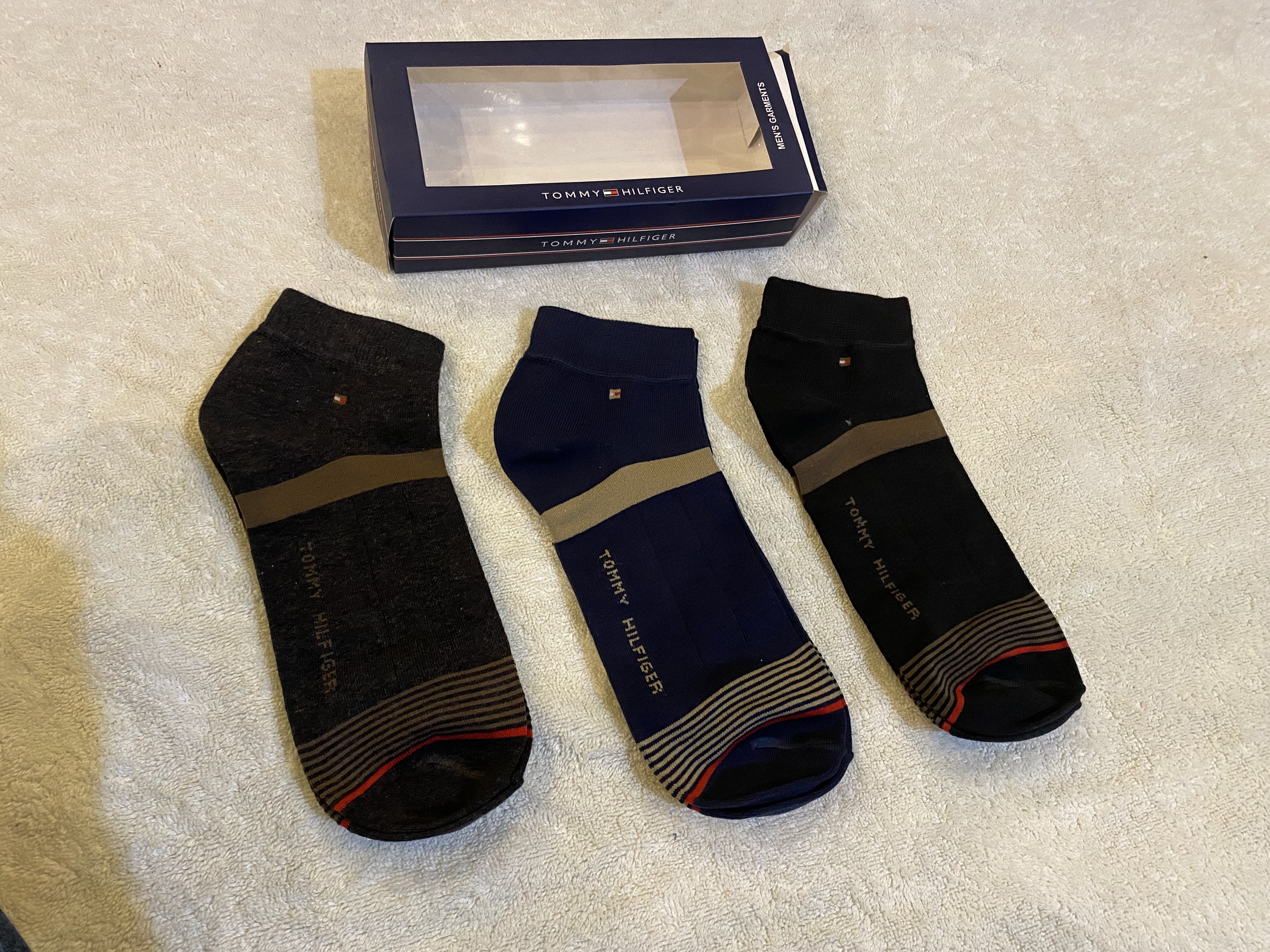 T-M-H SNKS- SOCKS-ST-11 Simple ( BOX Pack of 4 )